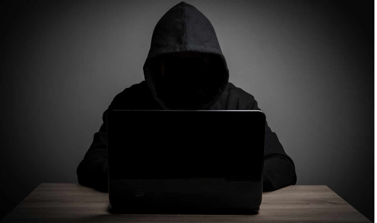 Top Strategies to Outsmart Social Media Scammers